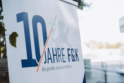 10 Jahre Franz und Krause – Ein Jubiläum voller Emotionen Firmenjubiläum mit Stil: Franz & Krause feiert 10 Jahre Erfolg