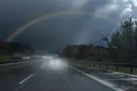 Aquaplaning: geringer Reifendruck, hohes Risiko