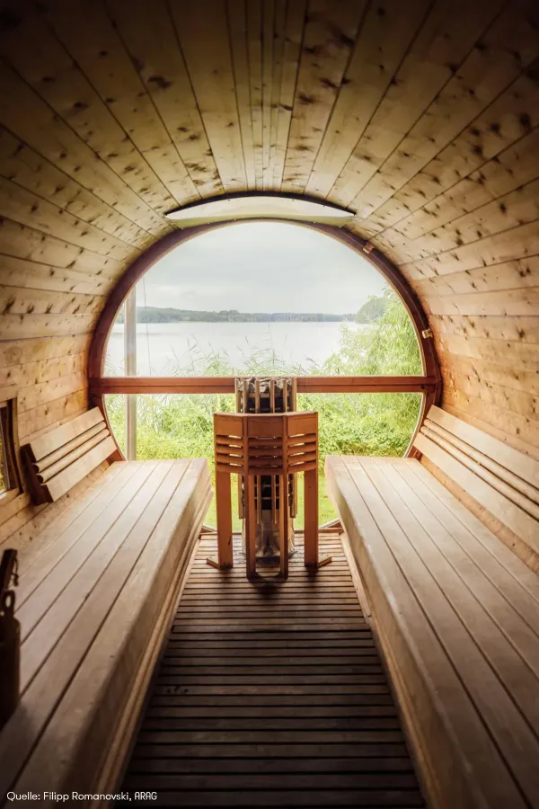 Sauna: Zwischen Hitze und Haftung