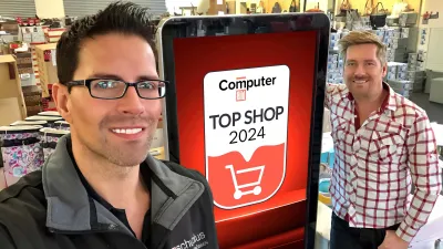 Auszeichnung "TOP SHOP 2024" für die schuhplus-Chefs Georg Mahn (li.) und Kay Zimmer (re.) schuhplus erhält COMPUTER BILD Auszeichnung "TOP SHOP 2024"
