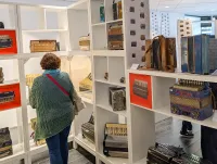 &bdquo;600 Akkordeons. Eure Geschichten. Unser Berlin.&ldquo; &ndash; Die ungewöhnliche Ausstellung zu Gast im Rathaus-Center Pankow