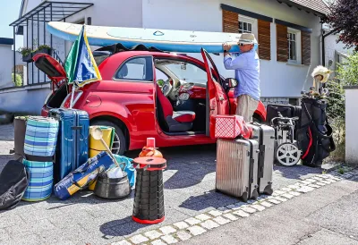 Wer beim Beladen seines Autos nachdenkt, kann sich eine Menge Ärger ersparen.
Foto: HUK-COBURG Auto richtig packen und relaxed in den Urlaub starten