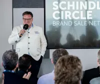 "DUMMSCHWÄTZER & DER KNALL" - Bernhard Schindler: MONOPOLY LÄSST DEN MITTELSTAND VERBLUTEN