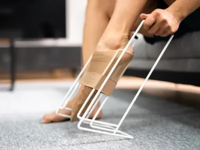 Der beste Schutz vor Thrombosen ist körperliche Aktivität. Tödliches Gerinnsel: Thromboserisiken kennen und vermeiden - Verbraucherinformation der DKV