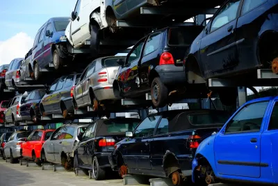 Weg mit dem Schrottauto: Schenkung schriftlich regeln