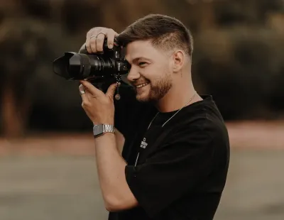 Unterwegs mit dem Profi: Der Hochzeitsfotograf Julian Müller