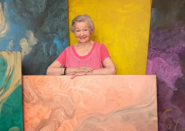 Kalchie: der wohlverdiente Erfolg einer 85- jährigen Künstlerin