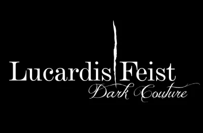 Johnny Depp trägt Anzug der deutschen Designerin Lucardis Feist