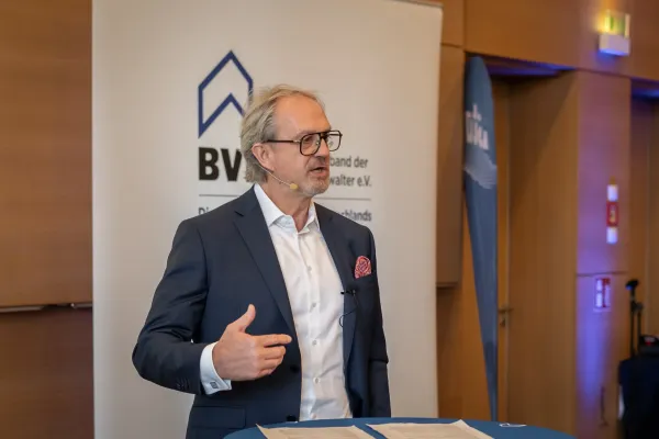 "Selbst die Mittelschicht kann sich die energetische Sanierung ihres Wohnungseigentums kaum leisten"