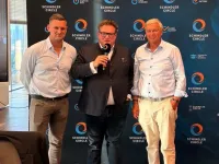 DEUTSCHLAND AM WENDEPUNKT: 50 CEOs, WOLFGANG BOSBACH, DANIEL JUNG UND BERNHARD SCHINDLER