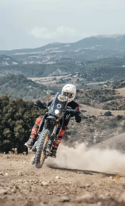 Christoph Köhlmeier mit AJP PR7 Gold Editon Starker Auftritt bei der Greece Rally