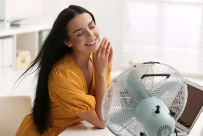 Cool bleiben und Steuern sparen Klimaanlage fürs Homeoffice: Gibt‘s dafür einen Steuerbonus?