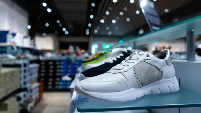 Damen Schuhe Größe 43 sind auf Platz eins im Beliebtheitsranking beim SchuhXL-Händler schuhplus Damen Schuhe Größe 43 bei schuhplus am beliebtesten