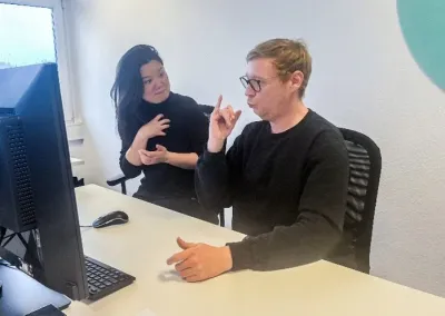 Das diverse alangu-Team liefert den Beweis: Wer inklusiv entwickelt, baut nicht nur gerechtere Syste Inklusion als Innovationsmotor: Wie alangu mit KI die digitale Barrierefreiheit neu definiert
