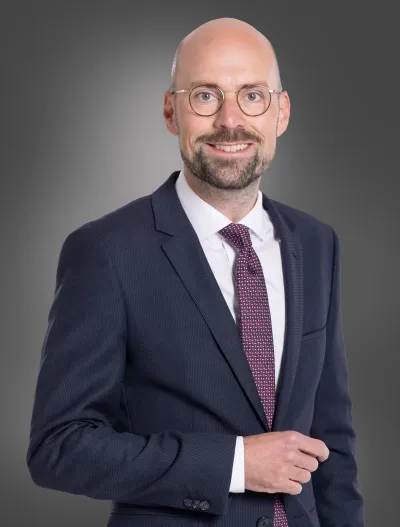 Dr. Alexander Meckelnborg ist seit Juni 2024 neuer Managing Director bei DENIOS Neuzugang in der Geschäftsleitung von DENIOS