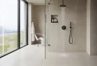 Endlich vereint: Die erste Duschrinne, die sich kürzen und verfliesen lässt