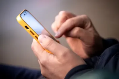 Was ist eine eSIM? - Aktuelle Verbraucherfrage der ERGO Versicherung