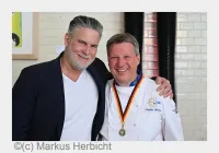 Gold für das Handwerk: Markus Herbicht erhält den "Toques d"Or Meilleur Ouvrier - Best Worker", eine der höchsten Auszeichnungen der internationalen G