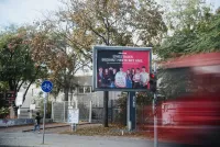 Nach Filmpremiere im Babylon: "EINES TAGES" erobert Berlins Straßen