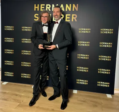 Herman Scherer von Scherer Studio (links) und Walter Rickel (rechts). Fotograf: Justin Bockey Frankfurter gewinnt Speaker Slam