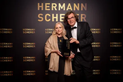 Integrative Brustkrebstherapie überzeugt beim Speaker Slam: Excellence Award für Liane Klauke