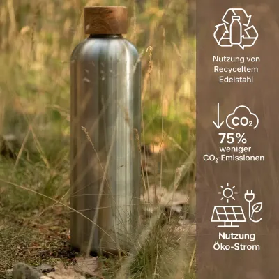 Hochwertige Edelstahlflasche mit FSC Holzdeckel – umweltfreundlich und langlebig TRENDY AND NEW bringt Thermosflasche aus recyceltem Stahl