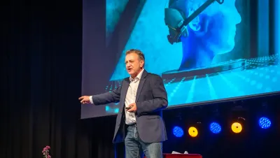 Holger Hagenlocher verbindet langjährige Erfahrung in Gründungsberatung und Technologiekommunikation Startup-Kommunikation mit Gründungs- und Tech-Kompetenz