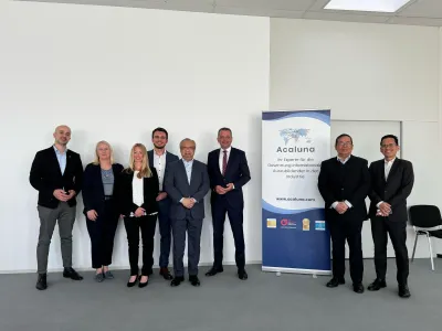 Indonesischer Generalkonsul besucht Acaluna in Ehingen
