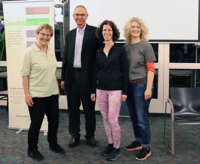 Informationsabend "Ist COPD und Atemnot behandelbar?" mit ueber 40 interessierten Zuhoerern