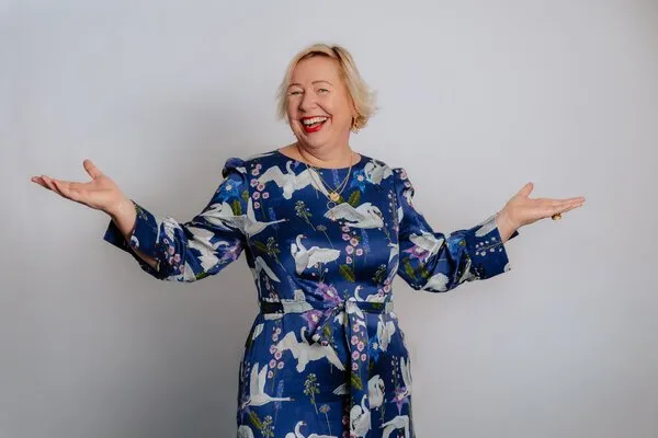 Keynote zum Weltfrauentag: Warum Prägungen Frauen oft ausbremsen