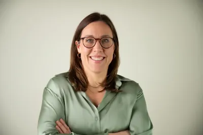 Julia Steer ist Partner Marketing Managerin bei Natuvion und unterstützt den Auf- und Ausbau des Channels
