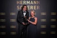 Kathrin Schoeßler ist Gewinnerin des Speaker Slams