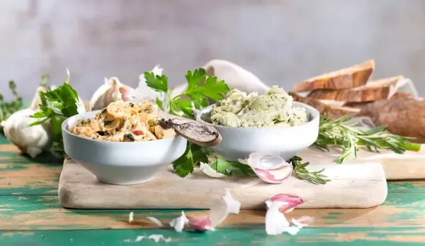 Knuspr listet exklusiv Produkte von Feinkost Lindner