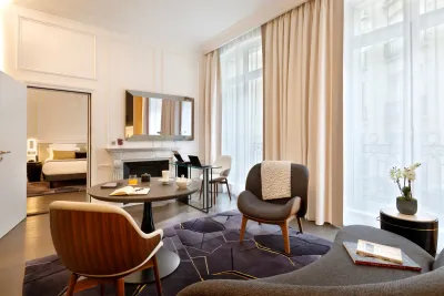 Im La Clef Champs-Élysées Paris wohnt man besonders komfortabel. 35 Titel auf einen Streich: The Ascott Limited räumt bei den World Travel Awards 2024 kräftig ab