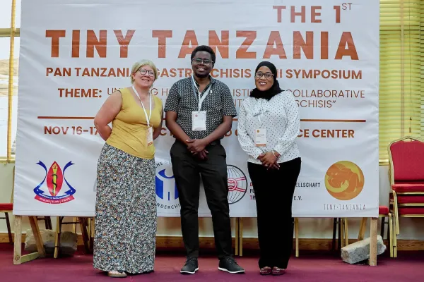 InfectoPharm unterstützt zum achten Mal die Auszeichnung "Pädiater:innen für Kinder in Krisenregionen" vom BVKJ