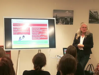 Lichtblicke- Neue Wege aus depressiven Stimmungen Lichtblicke- Neue Wege aus depressiven Stimmungen