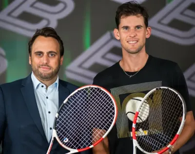 Links: Martin R. Beranek (Bitpanda); Rechts: Dominic Thiem Tennisstar Dominic Thiem wird Markenbotschafter von Bitpanda