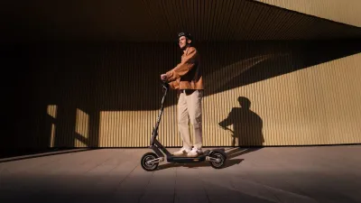 NAVEE ST3-Serie: E-Scooter mit smarter Federung und 28%-Steigleistung gelauncht