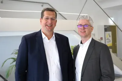 Das neue Führungsduo der SWAN: Matthias Martens und Alexander Bernhard (v.l.n.r.) Matthias Martens übernimmt Verantwortung für SAP Digital Supply Chain bei der SWAN