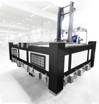 Die neue Lithium-Ionen Akku-Transportbox XL von DENIOS Sicher verpackt: DENIOS präsentiert neue Transportbox für Lithium-Batterien