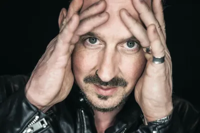 Neues Album "KOLOSSAL" von Norman Keil