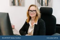 Testament schreiben: Warum sich der Gang zum Notar lohnt