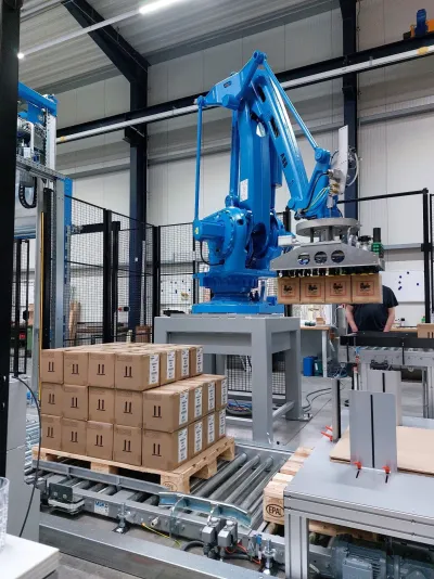 Arvato setzt auf Palettierroboter im Wareneingangsprozess