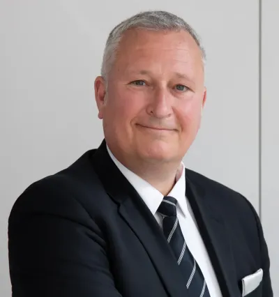 Der PR-, Digital- und Marketingberater Daniel Görs erklärt, wie Märkte digital erschlossen werden. Digitale Markterschließung - Definition und digitaler Wandel