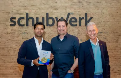 Die Preisträger und SVE Founder v.l.n.r. Stefan Mahendiran, Dr. Steffen Behler, Michael Mattis Silicon Valley Europe verleiht Innovationspreis an schubwerk GmbH für herausragende Analytics und Tracking-Technologie
