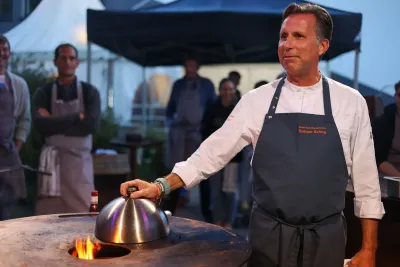 Privatkoch und Grillmeister Dietmar Schug beim Grillkurs "Meat and Greet" in Köln Dietmar Schug: Ihr persönlicher Privatkoch in Köln