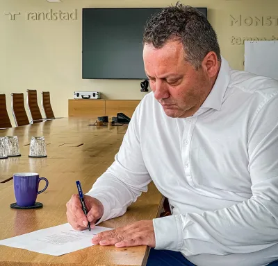 Randstad setzt Zeichen für mehr Frauen in Führung
