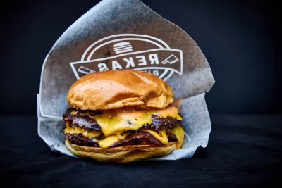 KREUTZERS.EU kürt den Gewinner: Rekas Burgers ist "The Champions Burger" 2024