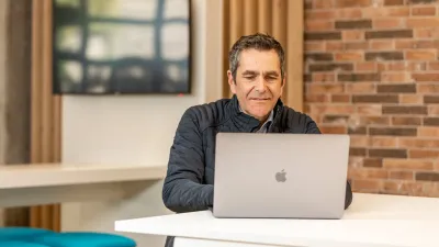 Roman P. Büchler betont die Wichtigkeit von Vertrauen am Arbeitsplatz. Vertrauen als Grundstein erfolgreicher Führung