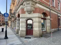 VITA REGIA mit neuem Geschäft für kybun Schuhe und Joya Schuhe in Dresden